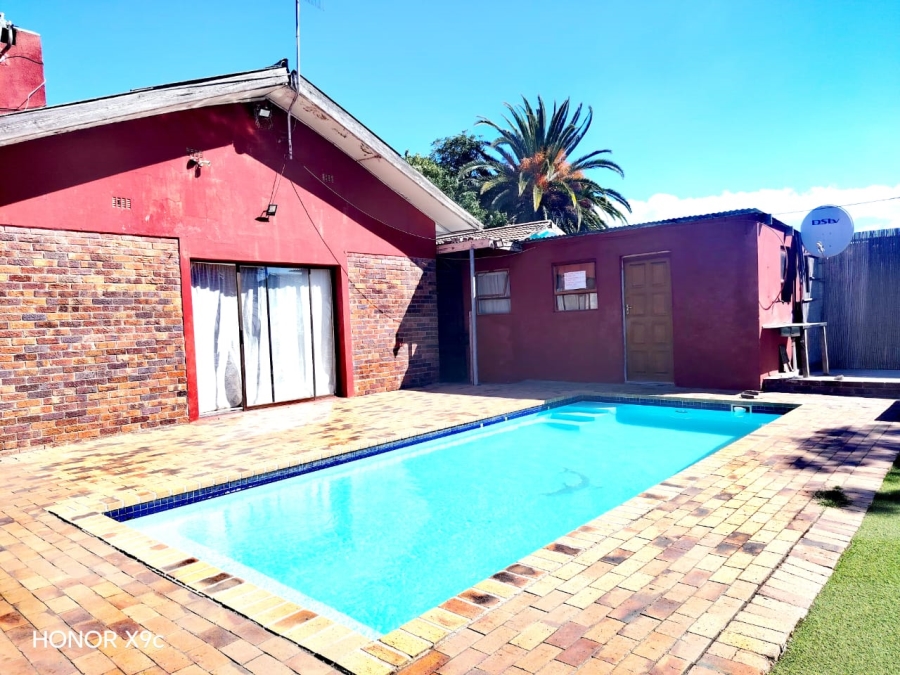 3 Bedroom Property for Sale in Russels Rest Western Cape